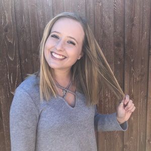 Meet your Posher, Hannah